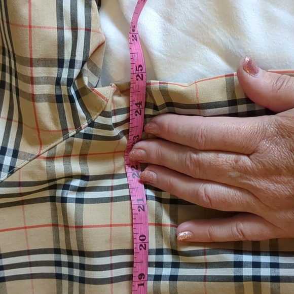 NWT Burberry of London Nova Plaid Women's Rain Coat Size Large - Picture 9 of 16